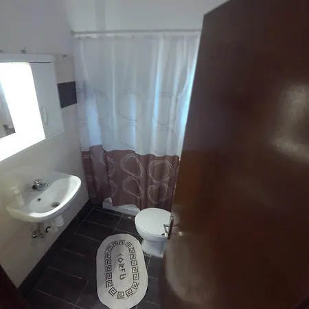 Irene Apartment *